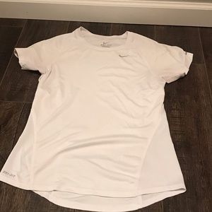 Nike Short sleeve top. Size XS women’s.